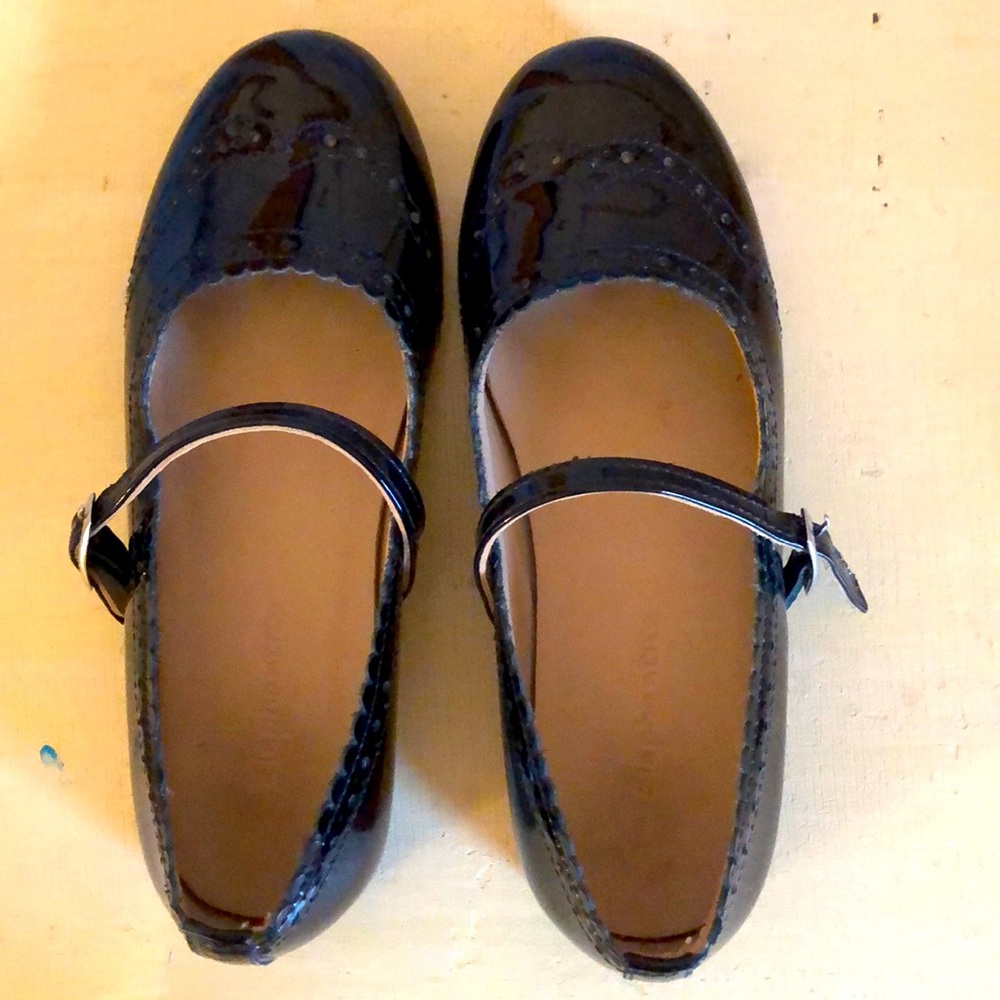 Elaphantito patent leather maryjanes